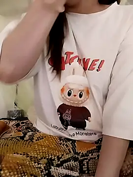 Shia011 online show from 03-16-25, 09:27