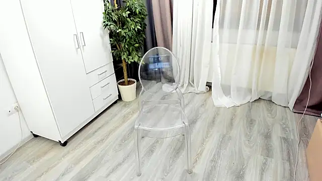 SpiceCarla online show from 01-04-25, 07:44