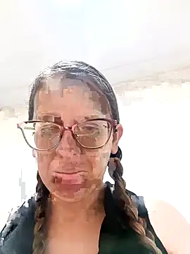 miss hanna07 online show from 04-19-26, 03:33