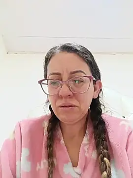 miss hanna07 online show from 07-18-26, 02:43