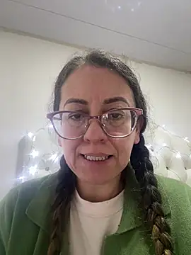 miss hanna07 online show from 07-19-26, 04:05
