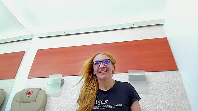 Snapshot of maddy_cartter chatting on 12-03-25, 11:30 maddy cartter online show from 12-03-25, 11:30