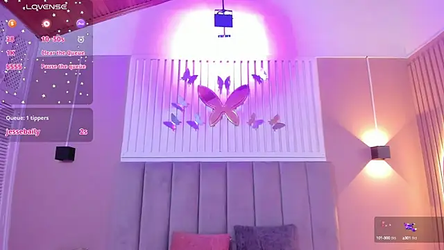 Snapshot of diosa_cristal chatting on 01-24-25, 03:32 diosa cristal online show from 01-24-25, 03:32