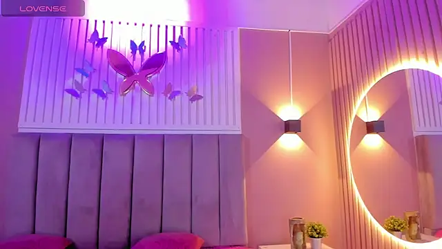 Snapshot of diosa_cristal chatting on 02-12-25, 03:29 diosa cristal online show from 02-12-25, 03:29