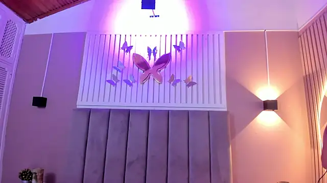 Snapshot of diosa_cristal chatting on 02-16-25, 03:15 diosa cristal online show from 02-16-25, 03:15