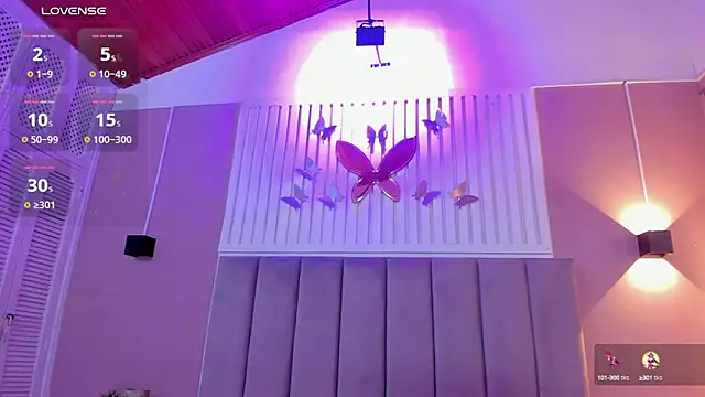 Snapshot of diosa_cristal chatting on 02-25-25, 09:53 diosa cristal online show from 02-25-25, 09:53