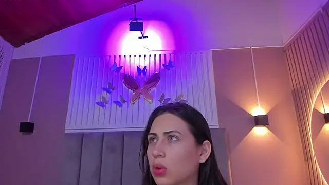 Snapshot of diosa_cristal chatting on 03-21-25, 03:22 diosa cristal online show from 03-21-25, 03:22