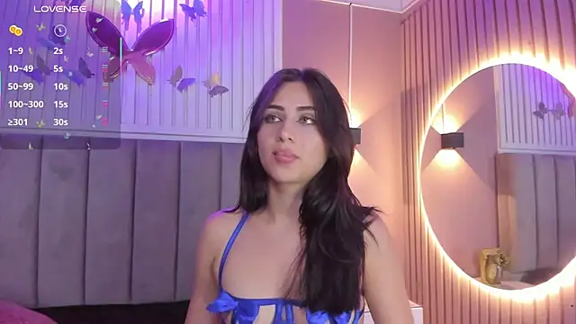 Snapshot of diosa_cristal chatting on 03-22-25, 06:00 diosa cristal online show from 03-22-25, 06:00