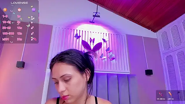 Snapshot of diosa_cristal chatting on 11-23-25, 03:39 diosa cristal online show from 11-23-25, 03:39