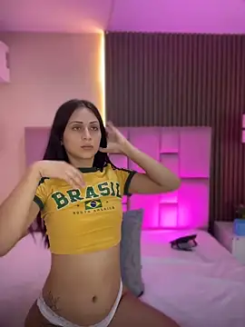 Snapshot of diosa_cristal chatting on 04-29-26, 03:43 diosa cristal online show from 04-29-26, 03:43