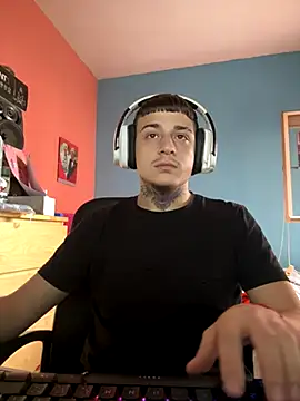 Snapshot of Nenejoven16- chatting on 10-13-25, 08:47 Nenejoven16- online show from 10-13-25, 08:47