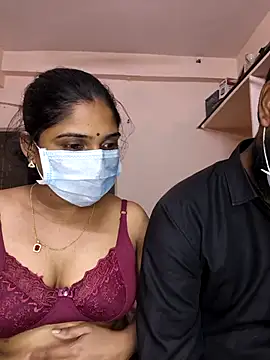 Snapshot of fuck6inch9 chatting on 02-23-26, 12:57 fuck6inch9 online show from 02-23-26, 12:57