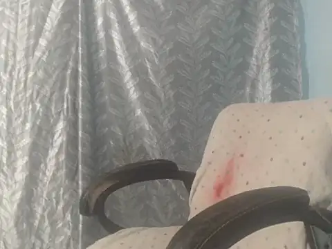 cute-priy online show from 04-16-26, 05:52