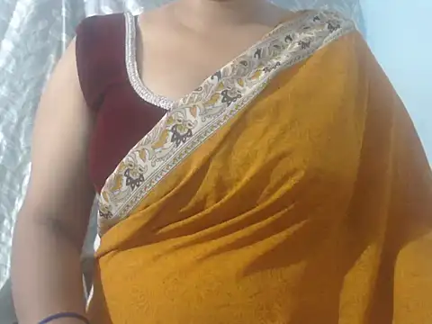 cute-priy online show from 04-21-26, 04:19