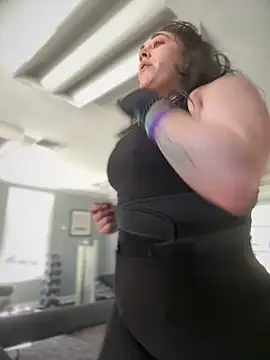 ThicBunz online show from 04-17-26, 02:20