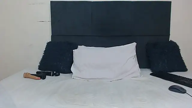 CANDY-X-LOVE-xx online show from 03-18-25, 06:04