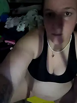 Snapshot of DiamandNova3 chatting on 12-18-24, 07:15 DiamandNova3 online show from 12-18-24, 07:15