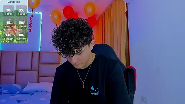 Nathan Bluee online show from 03-20-25, 01:37