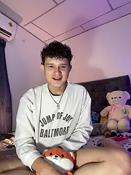 Nathan Bluee online show from 10-28-25, 03:04