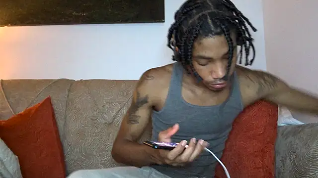 Skinnyblackman online show from 11-22-25, 04:00