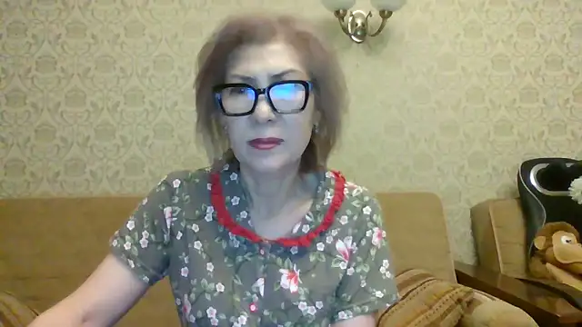 Snapshot of Elegant00Lady chatting on 06-16-26, 06:43 Elegant00Lady online show from 06-16-26, 06:43