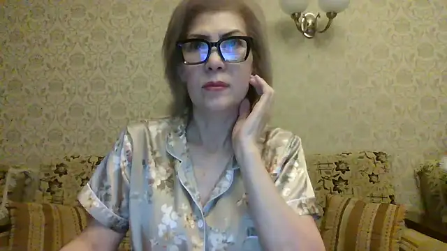 Snapshot of Elegant00Lady chatting on 07-19-26, 06:00 Elegant00Lady online show from 07-19-26, 06:00