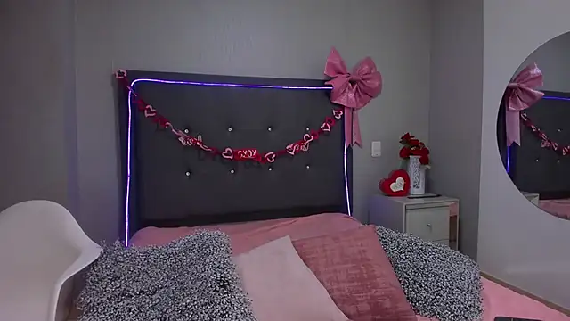 emma lye online show from 03-06-26, 08:27