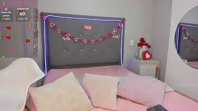 emma lye online show from 04-25-26, 08:50