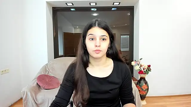 Molly Owens online show from 10-13-25, 05:51