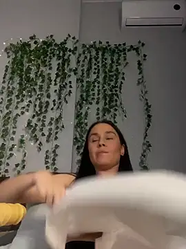 MiaNell online show from 10-14-25, 10:10