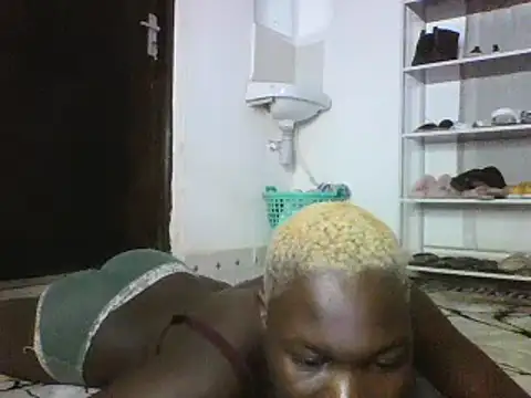 sexyqueen02 online show from 03-04-25, 11:11