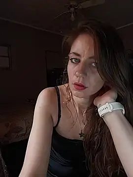 Snapshot of Missmesexycouple69 chatting on 12-19-25, 12:56 Missmesexycouple69 online show from 12-19-25, 12:56