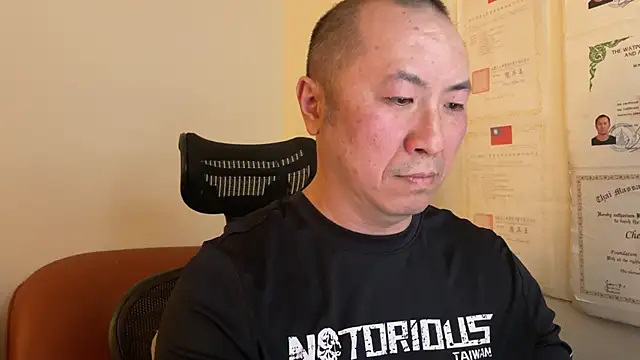 chih515 online show from 01-28-25, 06:27