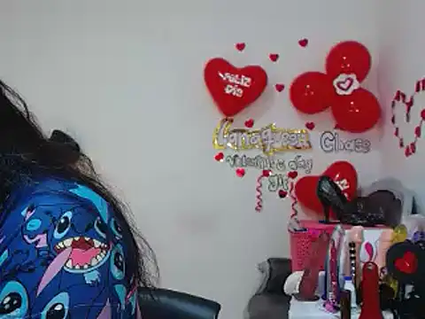 lanaqueen699 online show from 02-18-25, 06:15