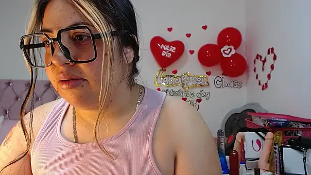 lanaqueen699 online show from 02-26-25, 03:30