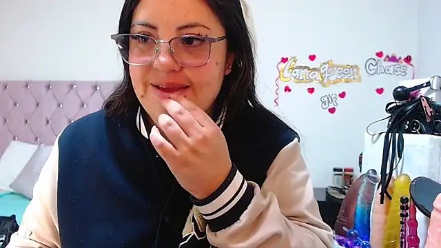 lanaqueen699 online show from 09-23-25, 12:19