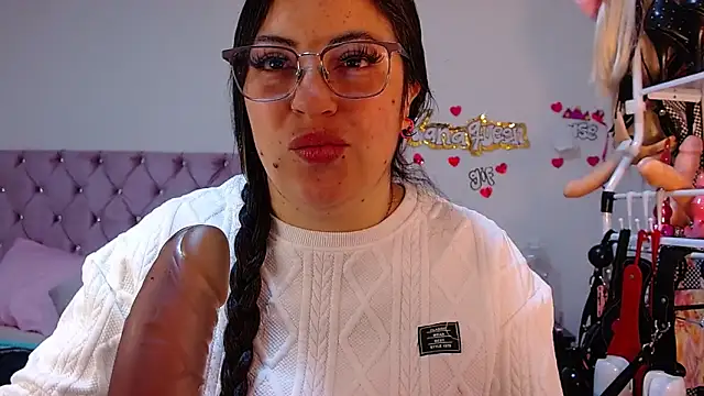 lanaqueen699 online show from 04-08-26, 12:27