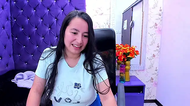NaomyPrinces online show from 06-27-26, 03:17