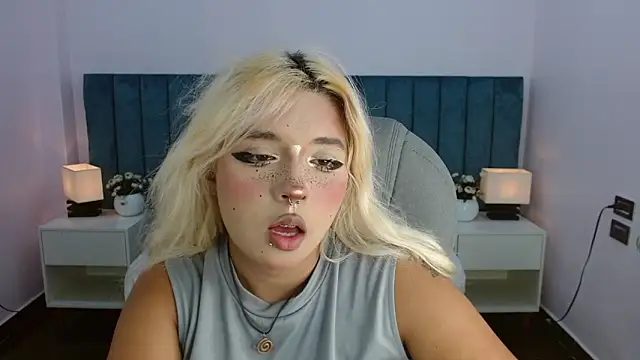 Snapshot of april_bunnyy chatting on 06-03-26, 09:31 april bunnyy online show from 06-03-26, 09:31