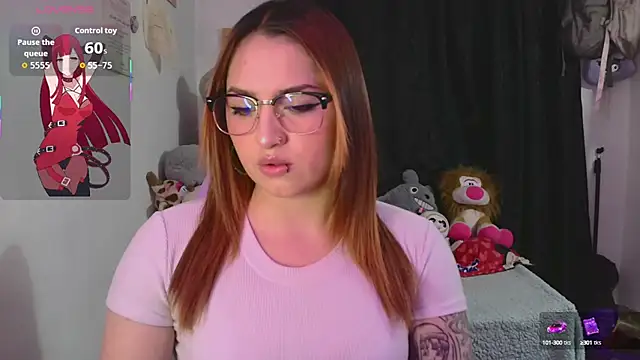 lucycherry   online show from 09-19-25, 02:46