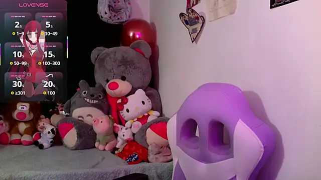 lucycherry   online show from 10-10-25, 02:21