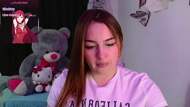 lucycherry   online show from 11-20-25, 08:36