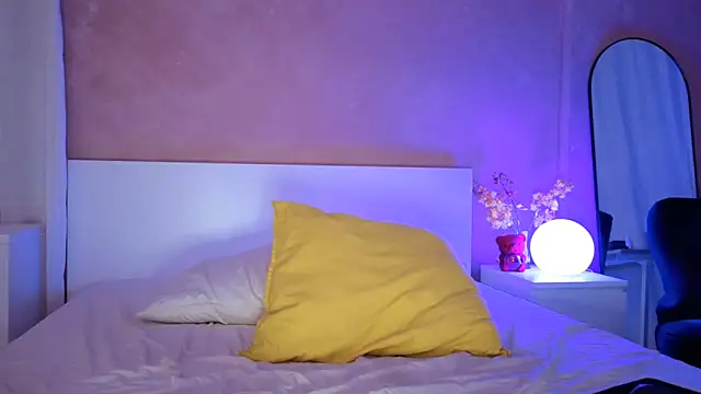 NaughtyMe online show from 12-19-25, 11:23