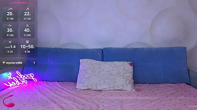 Snapshot of KisssAmmeli chatting on 10-04-25, 12:58 KisssAmmeli online show from 10-04-25, 12:58