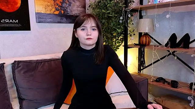 Snapshot of CiriRianonn chatting on 03-21-25, 04:17 CiriRianonn online show from 03-21-25, 04:17