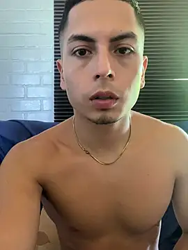 Snapshot of SAMUEL_OBRIAN chatting on 01-28-25, 05:46 SAMUEL OBRIAN online show from 01-28-25, 05:46