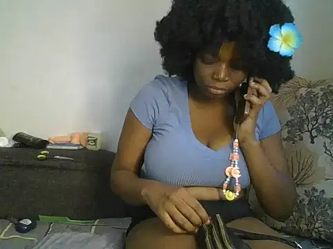 Snapshot of Cocoh_ chatting on 11-09-25, 03:05 Cocoh online show from 11-09-25, 03:05