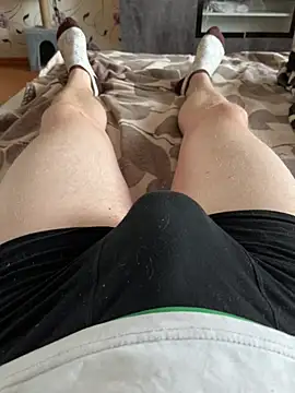 red red00 online show from 03-12-26, 06:19