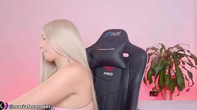 Mariafer05 online show from 04-07-26, 04:18