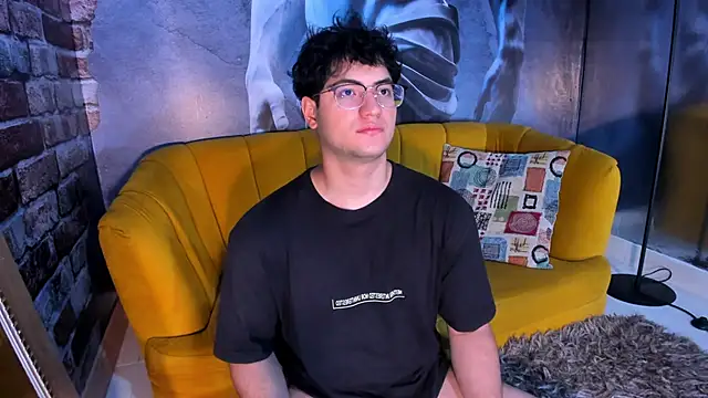 Snapshot of Mark_Evans1_ chatting on 03-01-25, 08:10 Mark Evans1 online show from 03-01-25, 08:10